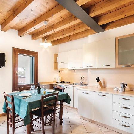 Gorgeous Apartment In Sacile -Pd- With Kitchen Exterior photo