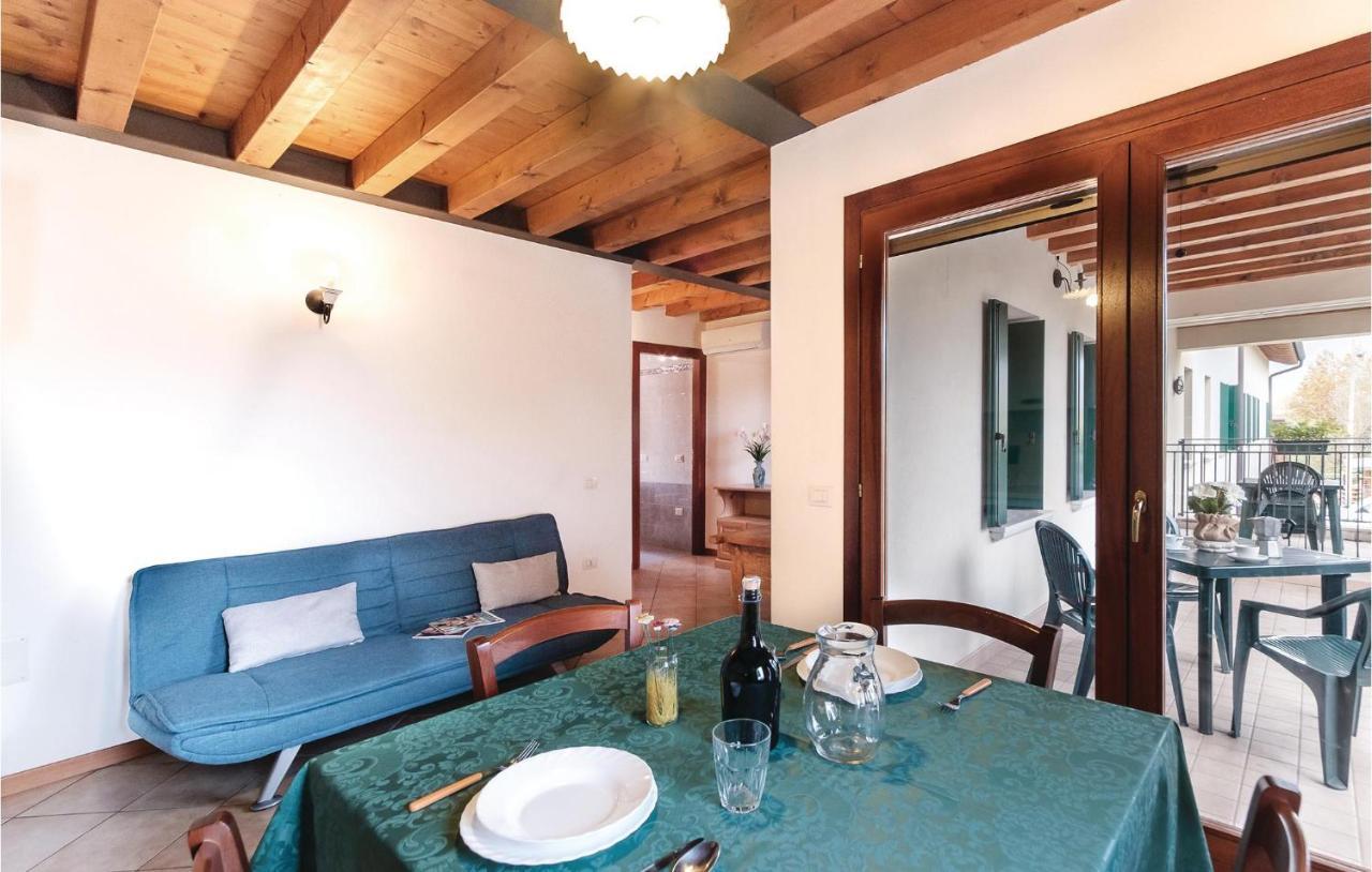 Gorgeous Apartment In Sacile -Pd- With Kitchen Exterior photo